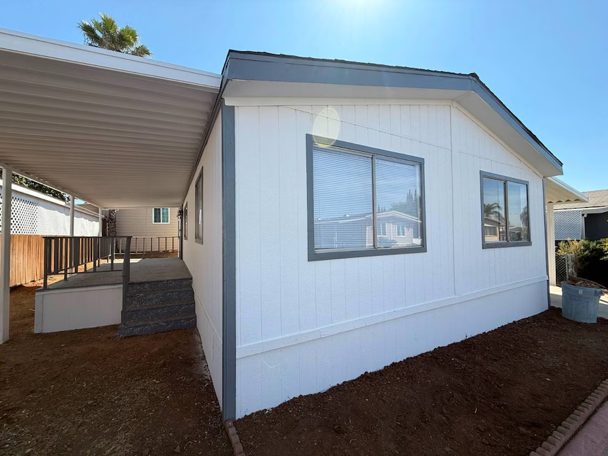 3BR/2BA Remodeled Home – Bravo Community Riverside
