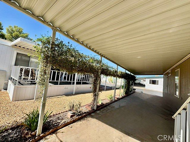 3BD/2BA Double-Wide in Seasons Community 55+ — Space 29 - Photo 14
