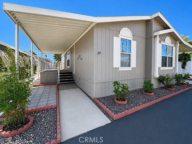 3BD/2BA Double-Wide in Seasons Community 55+ — Space 29