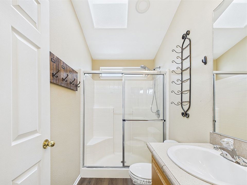 3BD/2BA Move-In Ready in Huntington Shorecliffs — Space 140 - Photo 29