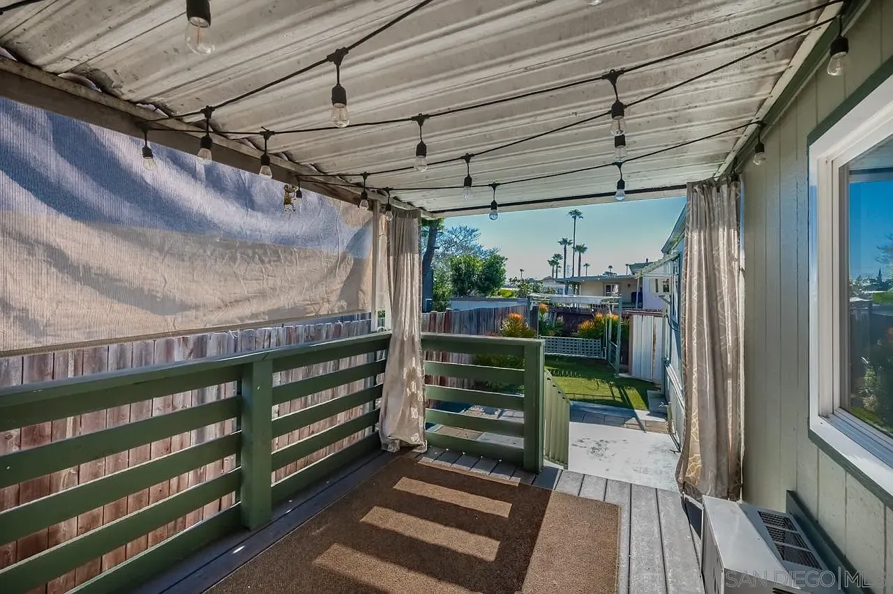 2BR/2BA Manufactured Home - San Diego - Photo 9