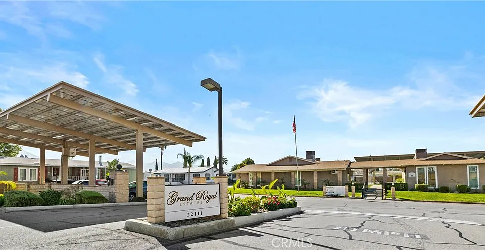 Affordable 2BR/2BA – Grand Royal Estates Space 68 Grand Terrace - Photo 16