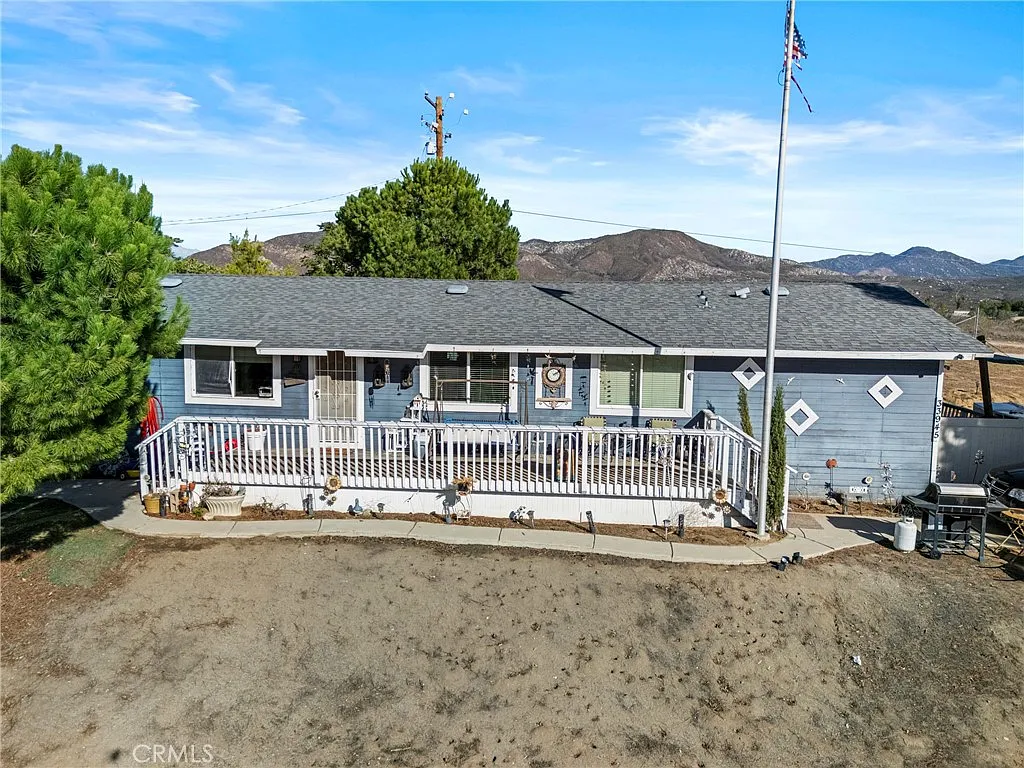 Rare 4BR/2BA Manufactured on 6 Acres – Red Mountain Rd Hemet
