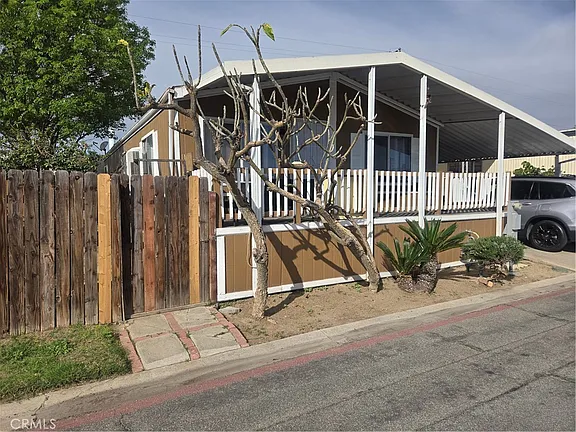 Newer Build 3BR/2BA – Sierra Mobile Estates Space 9W Fontana