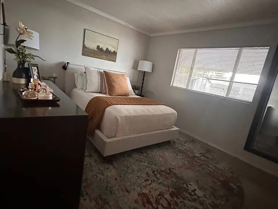 Beautifully Upgraded 2BR/2BA – Villa Magnolia 55+ Space 107 - Photo 10