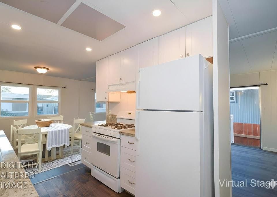 Refreshed 2BR Double-Wide — Fairway Estates, North Highlands - Photo 11
