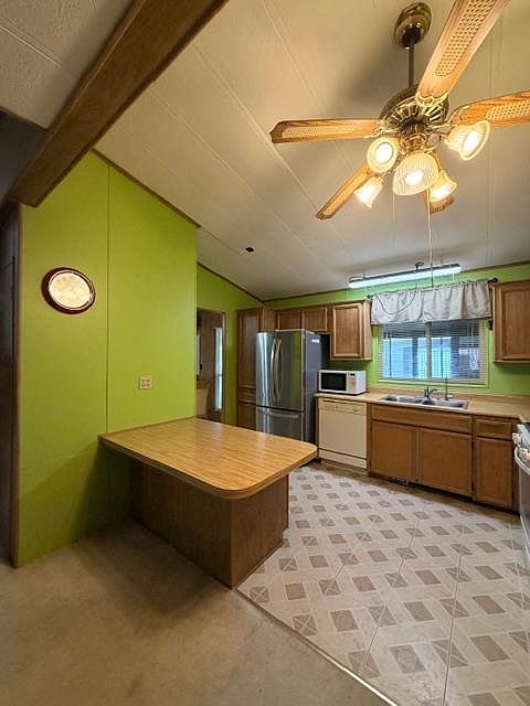 2BR/2BA Doublewide in 55+ Gated Community — Rancho Cordova - Photo 7