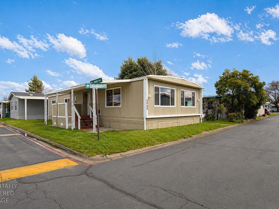 3BR/2BA Manufactured Home in Fairway Estates — North Highlands - Photo 4
