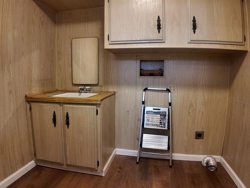 Spacious Double-Wide 2BR/2BA in Sierra Meadows 55+ — Citrus Heights