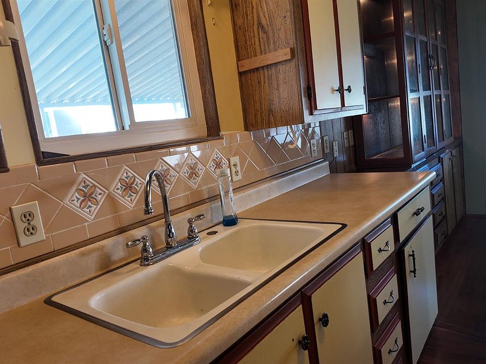 2BR/2BA Mobile Home in Gated 55+ Community — Citrus Heights - Photo 7