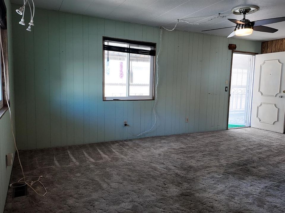 2BR/2BA Mobile Home in Gated 55+ Community — Citrus Heights - Photo 16