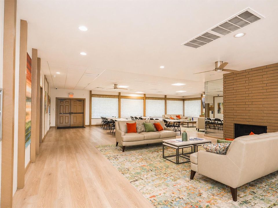 2BR/2BA in Gated Capital Estates — South Sacramento