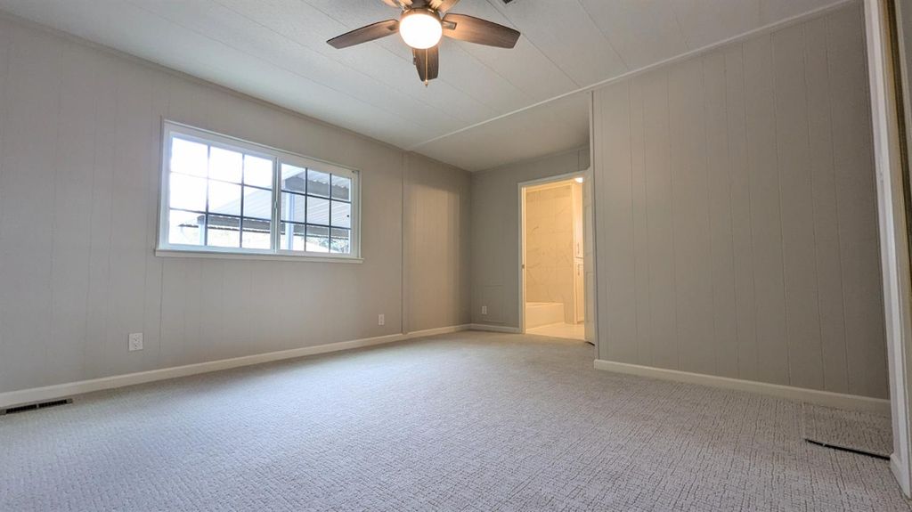 6717 Alden Ln — Remodeled 2BR/2BA Mobile Home in Citrus Heights - Photo 19