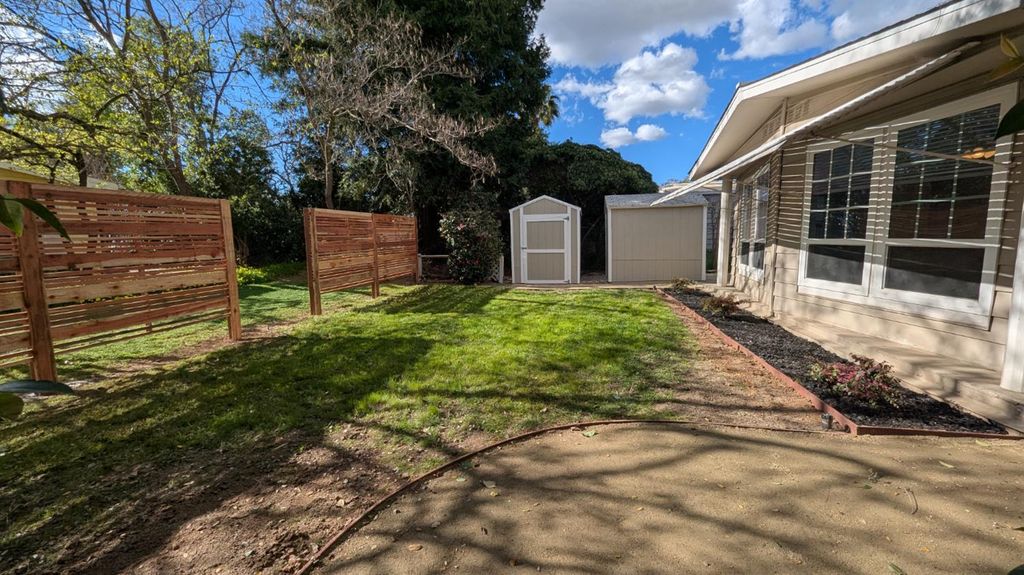 6717 Alden Ln — Remodeled 2BR/2BA Mobile Home in Citrus Heights - Photo 24