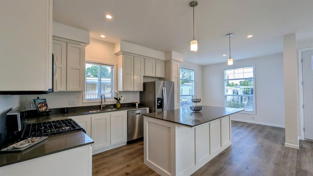 8357 Cedarwood Ln — Brand New 2025 2BR/2BA in Citrus Heights