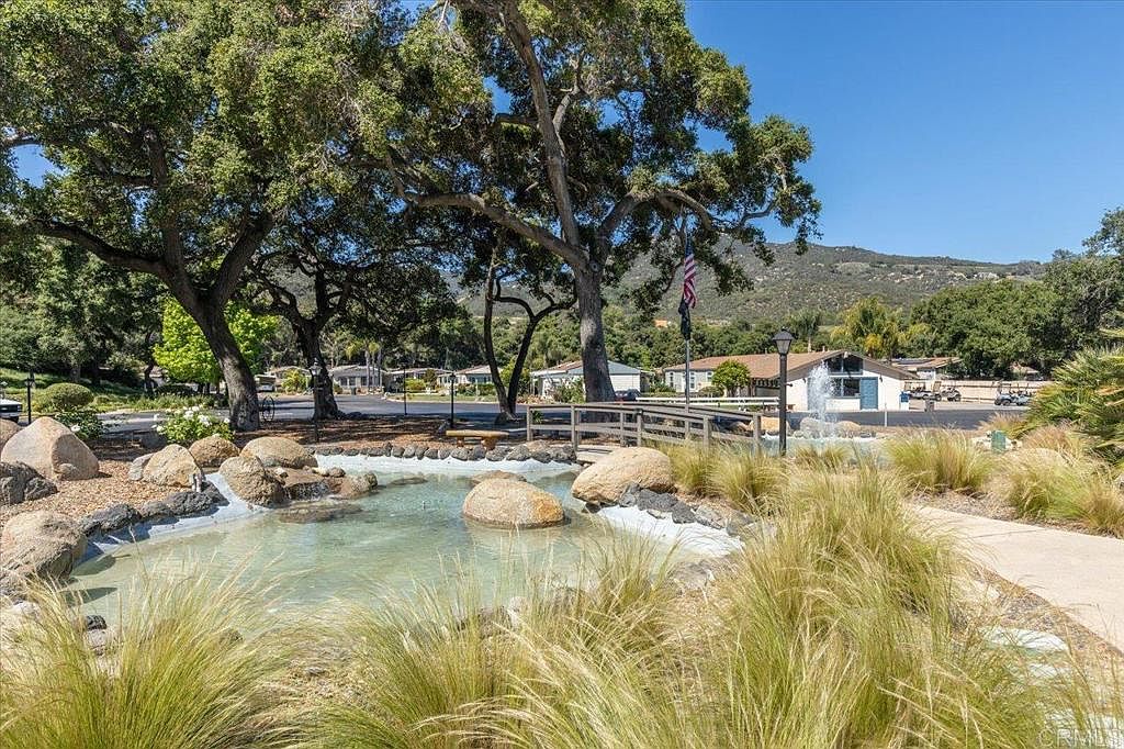 8975 Lawrence Welk Dr Spc 45 — 2BR/2BA in Champagne Village, Escondido - Photo 16